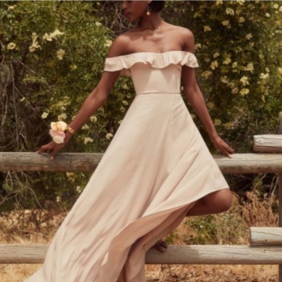 Reformation Dresses & Skirts - Reformation Verbena Dress Petite 0 Champagne *LIKE NEW*